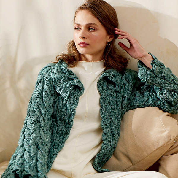 Cable Knitting with Hand-Dyed Yarns