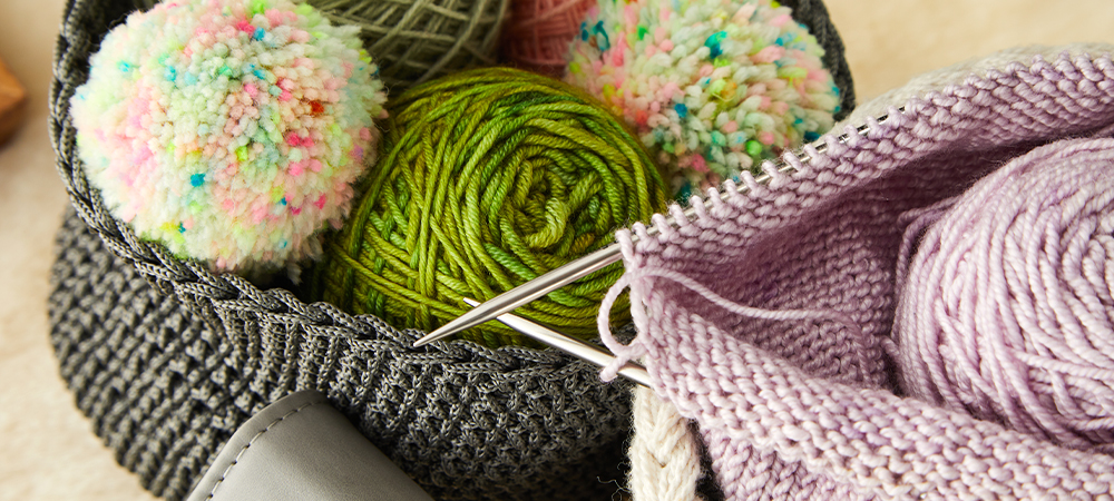 How to Choose the Perfect Yarn: Tips from Seasoned Knitters