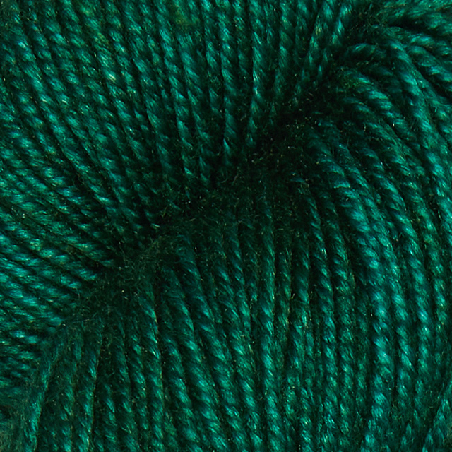 https://www.symfonieyarns.com/images/luna-emerald-green.jpg